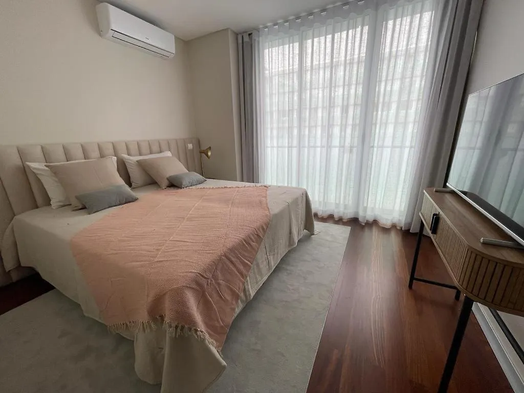 Funchal Next Corner Apartment  Funchal (Madeira)